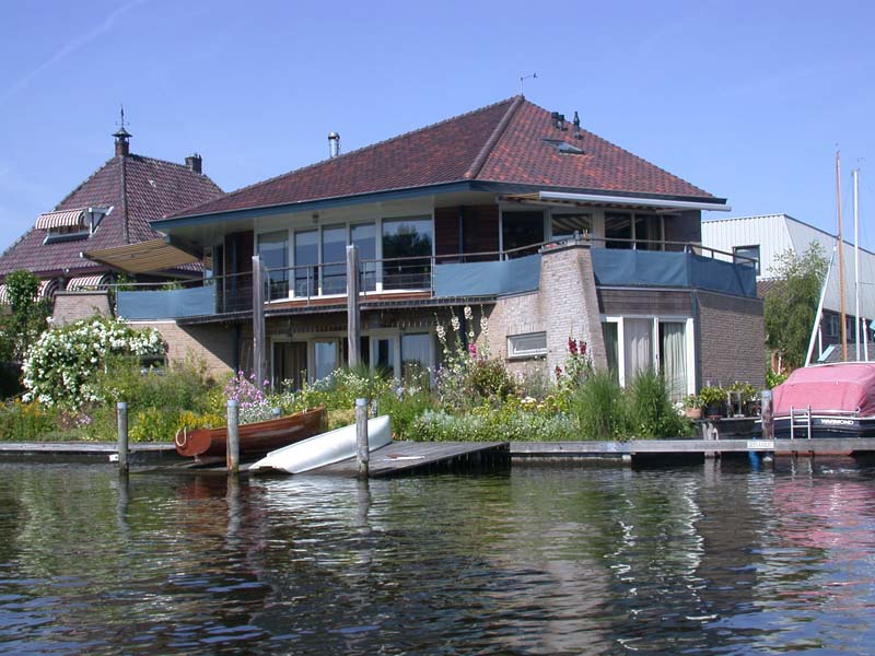 Langs de Leede
