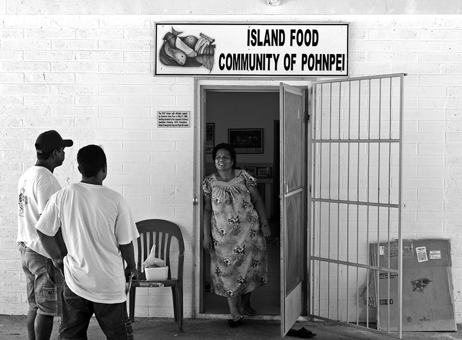 Island Food Community of Pohnpei. L1007747.jpg