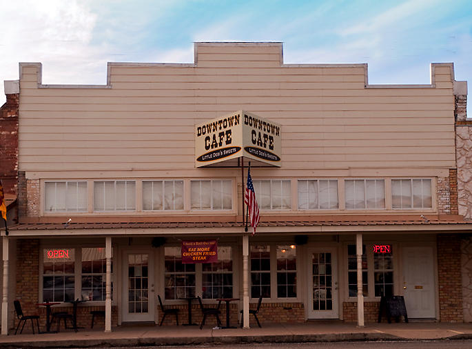 The Dowtown Cafe in Thorndale, TX