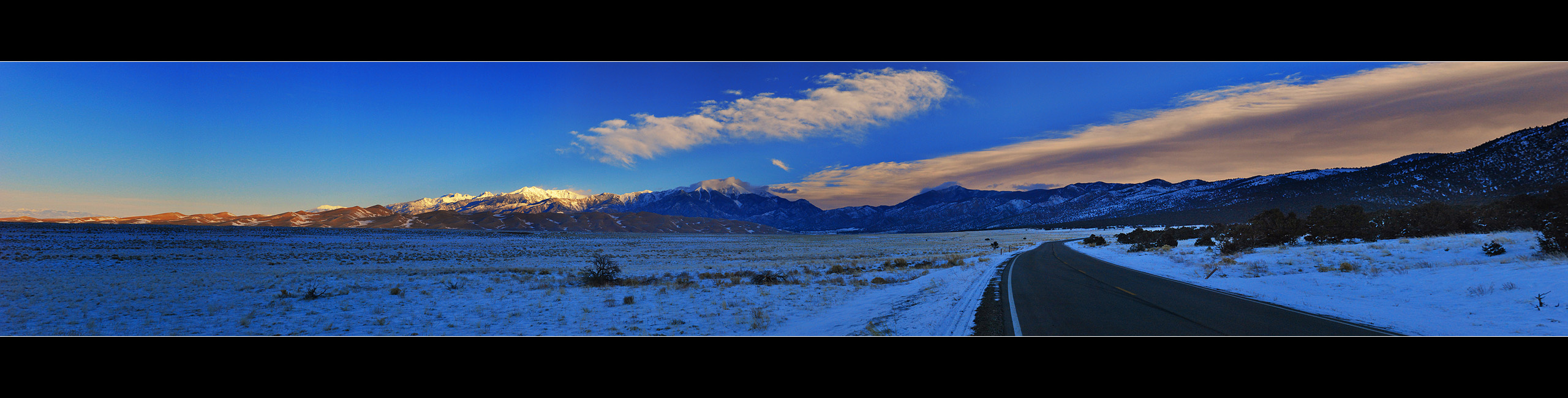 pano_s_great sand dunes_s.jpg