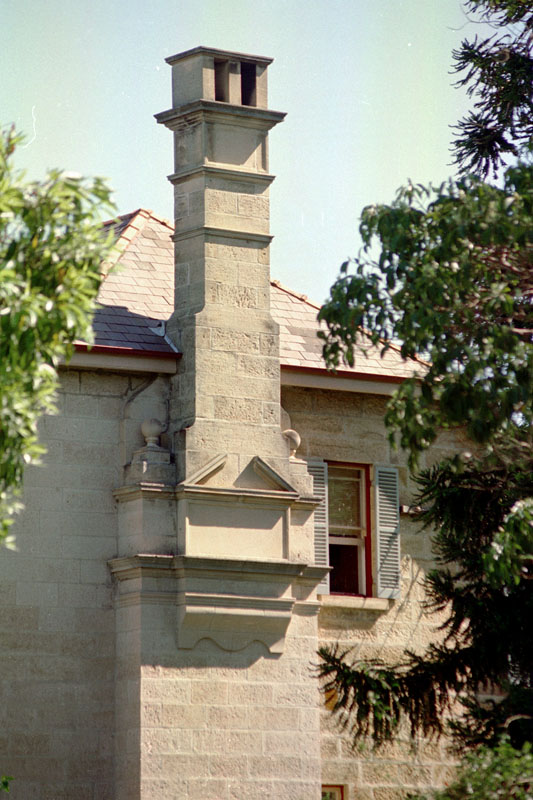 Great North Walk in suburbia - 2