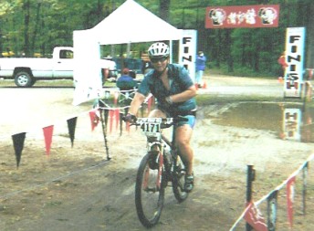 WORS Mtn Bike race 2001 - Crossing the finish line