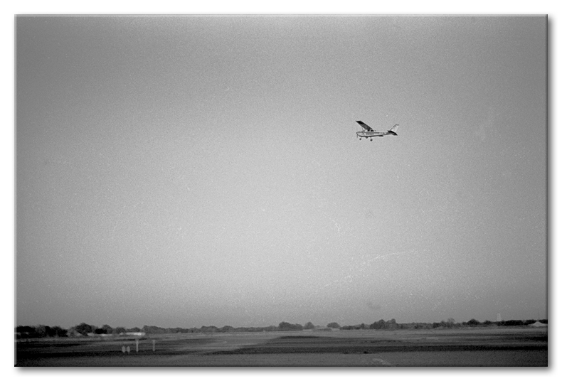 Davis Airport (KEDU)