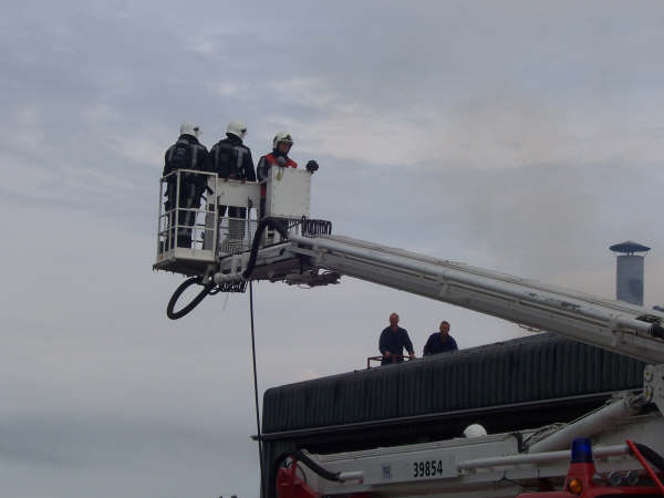 brandweer zevenaar schuurbrand 013.jpg