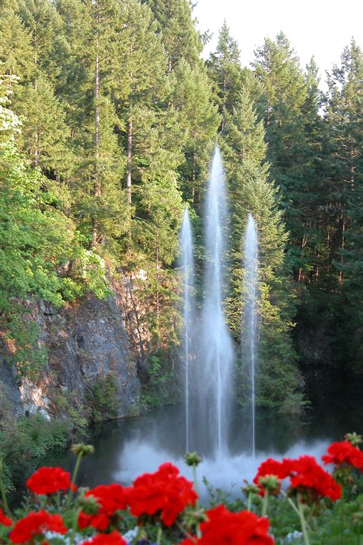 46-Butchart Gardens-Ross Fountain-DSCN0098 (5).JPG