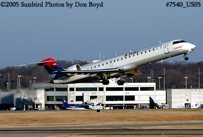 Delta Connection (Comair) CL-600-2C10 N390CA aviation airline stock photo #7540