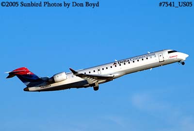 Delta Connection (Comair) CL-600-2C10 N390CA aviation airline stock photo #7541