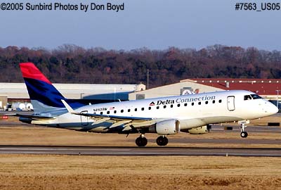 Delta Connection (Shuttle America) EMBRAER ERJ-170 N863RW aviation airline stock photo #7563