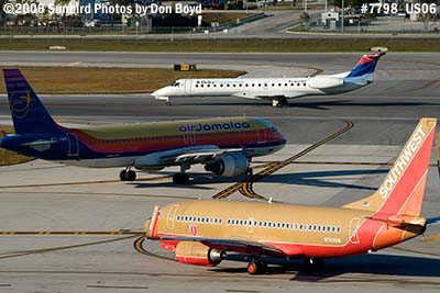 Southwest Airlines B737-7H4 N763SW, Air Jamaica A320 and Delta (Chautauqua) EMB-135 aviation stock photo #7798