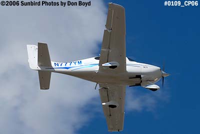 Cirrus Aircraft Stock Photos Gallery - AviationStockPhotos.com