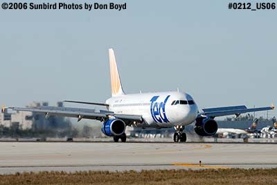 United Airlines Ted A320-232 N451UA airline aviation stock photo #0222