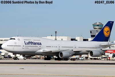 Lufthansa B747-430 D-ABVY airline aviation stock photo #0247