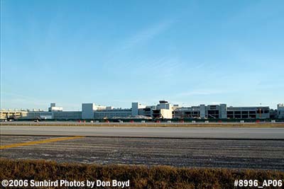 2006 - Demolition of Concourse B at Miami International Airport stock photo #8996