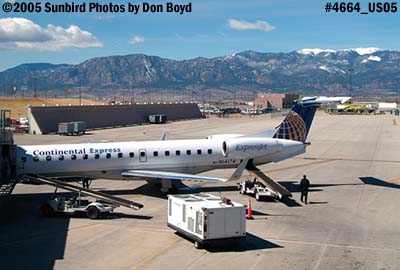 Continental Express EMB-145XR N14174 at Colorado Springs Airport stock photo #4664