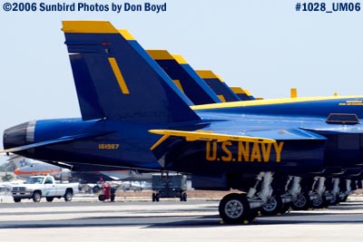 USN Blue Angels F/A-18A Hornets military air show stock photo #1028