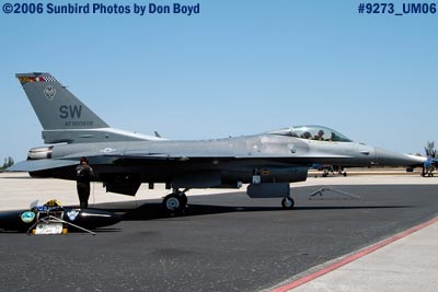 USAF General Dynamics F-16C Block 50A Fighting Falcon #AF90-0806 military air show stock photo #9273
