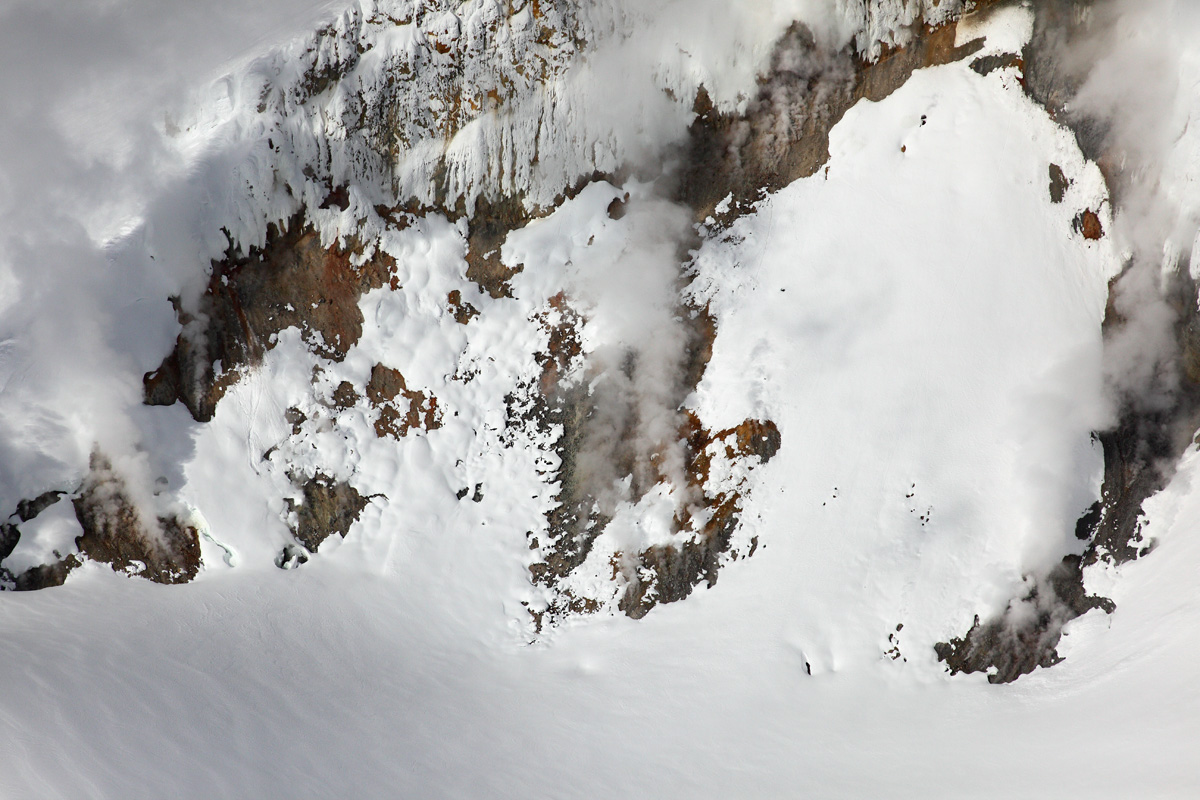 The Western Fumaroles <br> (MtBaker030510-138adj.jpg)