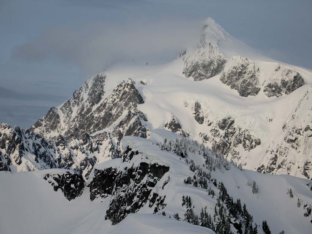 Mt Ann, Summit Cornices, & Shuksan W Face (Shuksan033006-61adj.jpg)