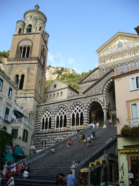 Stairs leading up to the Duomo