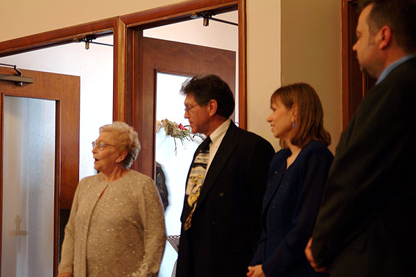 Agnes, her son Ed (Petes brother), brides cousins Donna Contreras and Michael Labek, photo #9011
