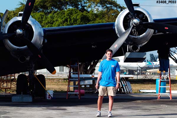 2003 - Marc Hookerman and DC-4 at OPF