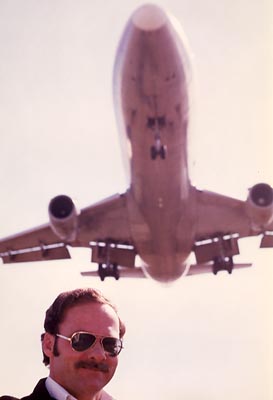 1982 - Don Boyd and landing DC10