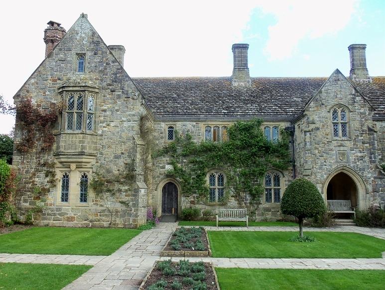 THE REMAINING HOUSE WING . 1