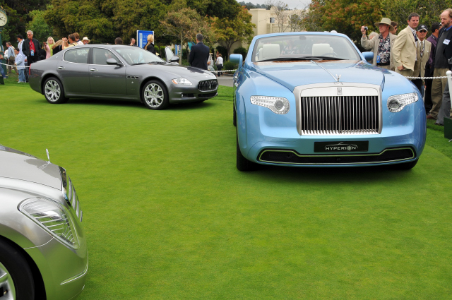Pininfarina Hyperion Concept, right, and 2009 Maserati Quattroporte S (st)