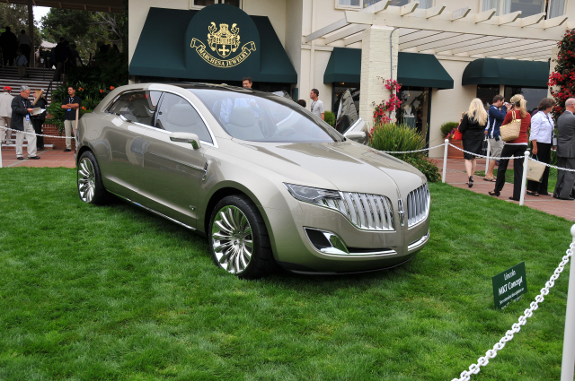 Lincoln MKT Concept