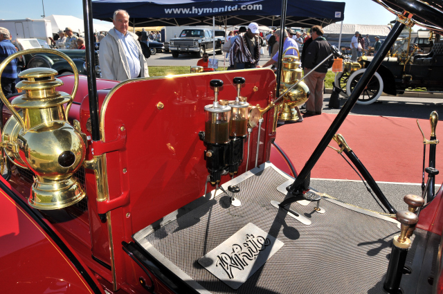 1904 White Type D steam car, $240,000