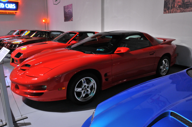2002 Pontiac Firebird Trans-Am WS-6 Ram Air, 5.7 liter V8, 325 hp; Adam, Tina & Samantha Kisthardt