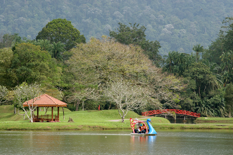 Taiping Lake Garden.