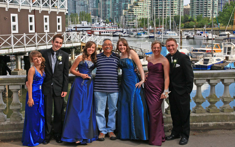 Holy cow...I was invited to a senior prom!