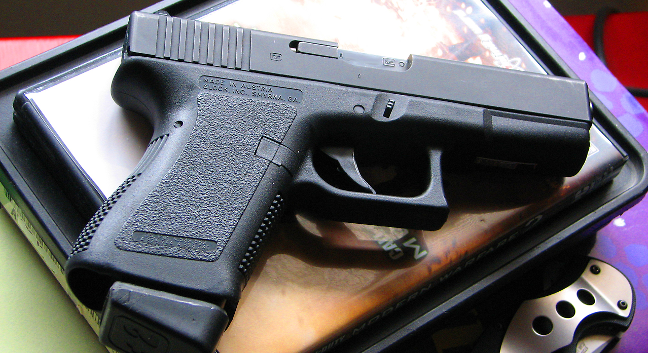 Circa 1995 Glock 19 9mm A reg.