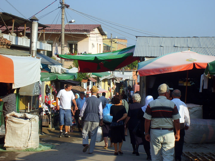 market near the train station, tirana
