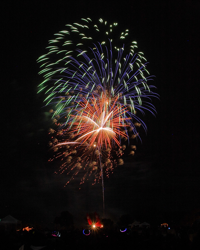 Overlook Park Fireworks 7-4-2009 (2853)