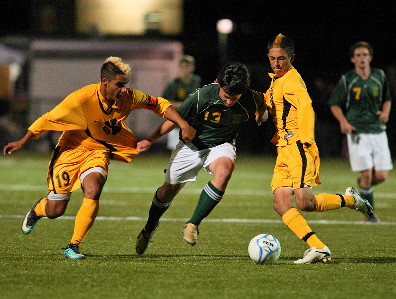 Soccer: St. Pius X vs Los Alamos BV -- (Semifinal 11/5/2010)