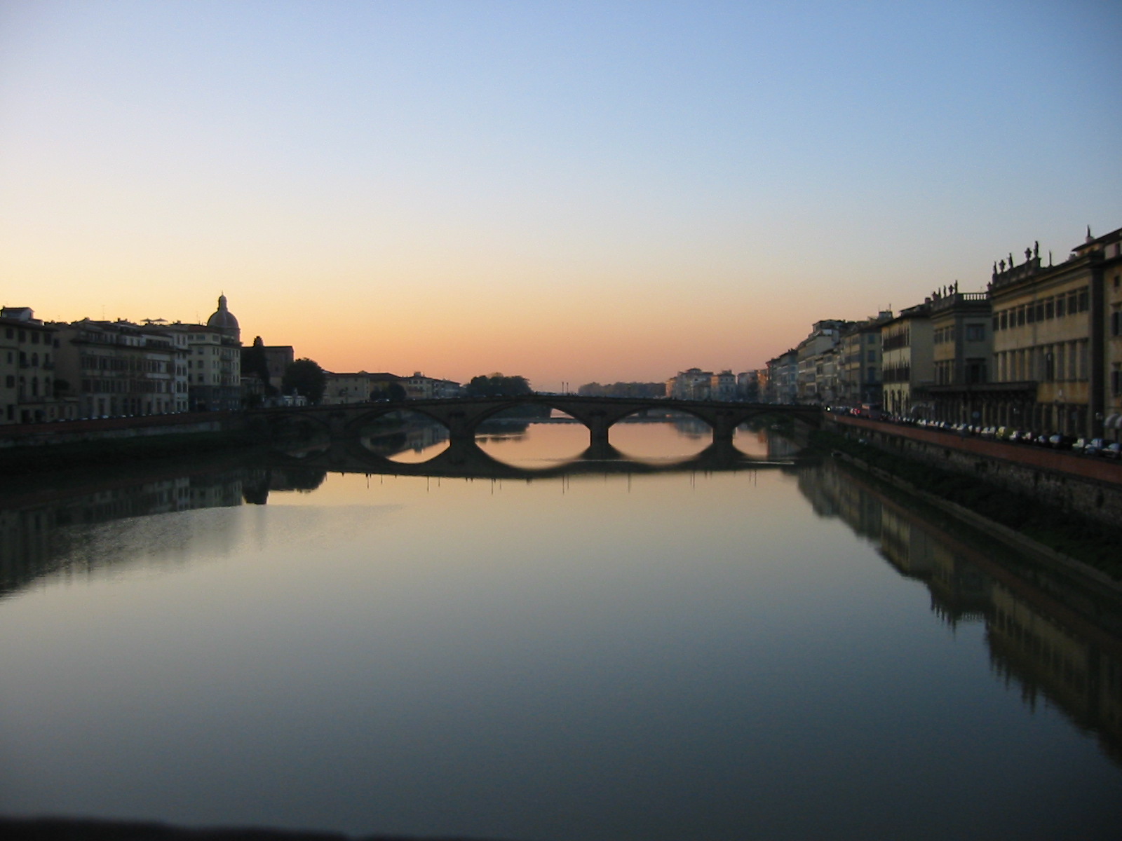 Sunset Arno river Florence.jpg