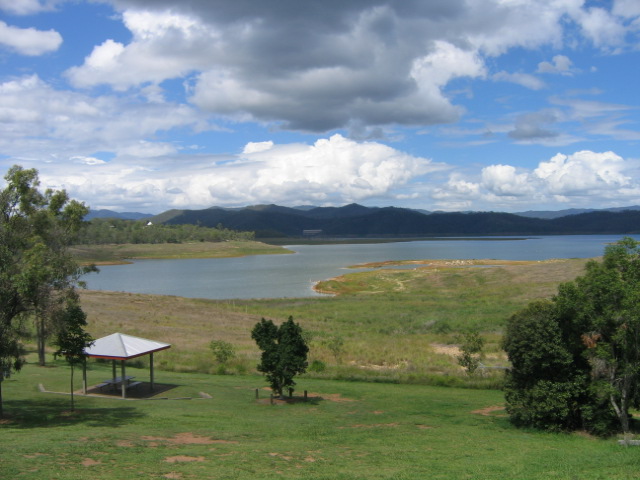 Wivenhoe dam