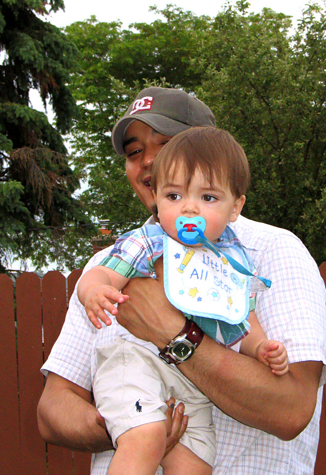 JAY CARRYING AIDEN JUNE 2004