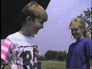 ANIMATION KELLY AND RYAN.gif