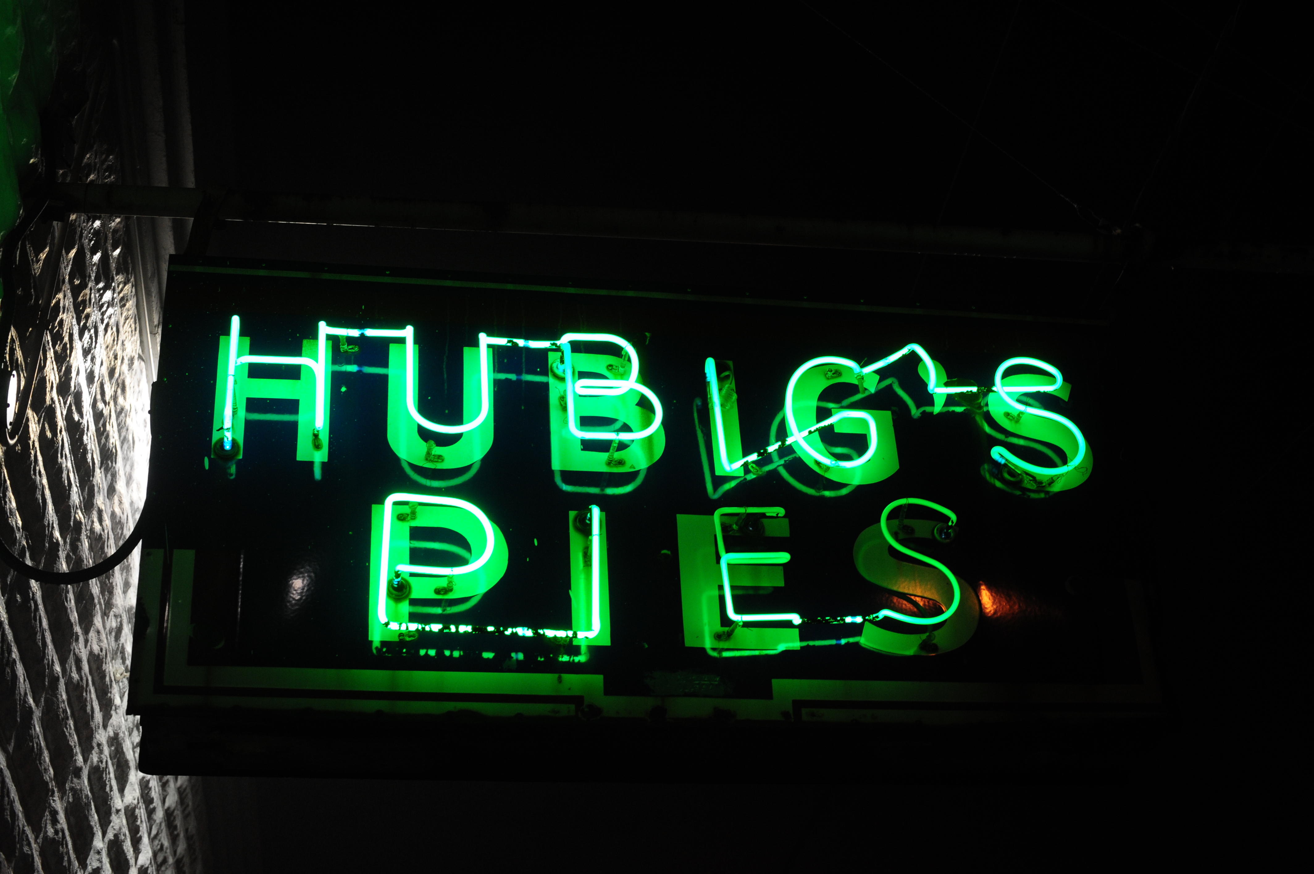 Hubigs Pies Nightime