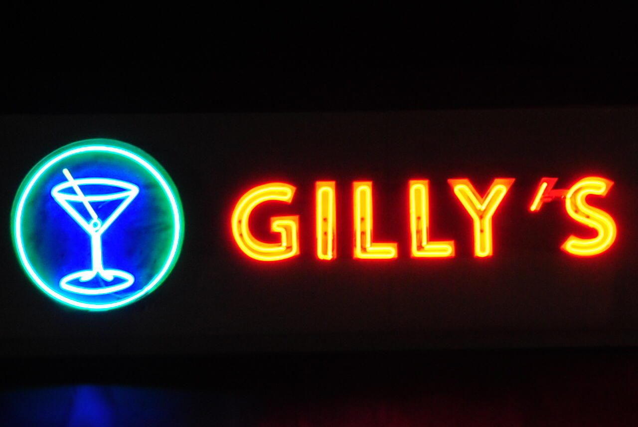 Gillys