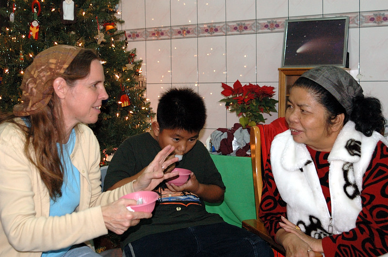 Janet and Hong mama