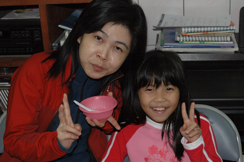 Hui-Koan and daugher #2