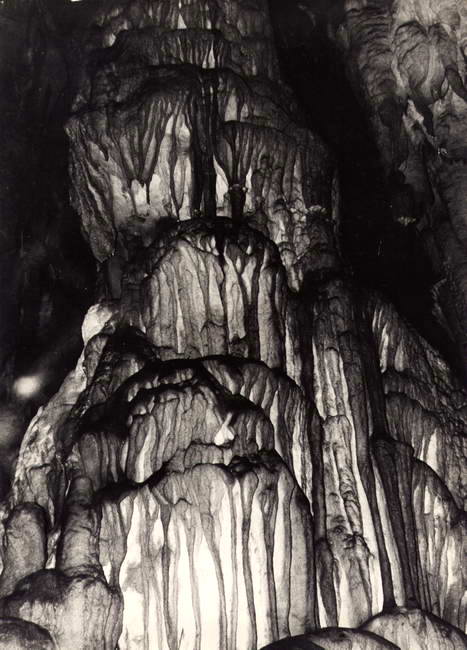 La stalagmite de Malarode. Récit.