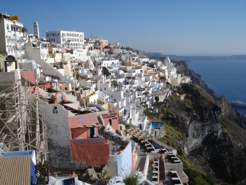 Thira Facing South.jpg