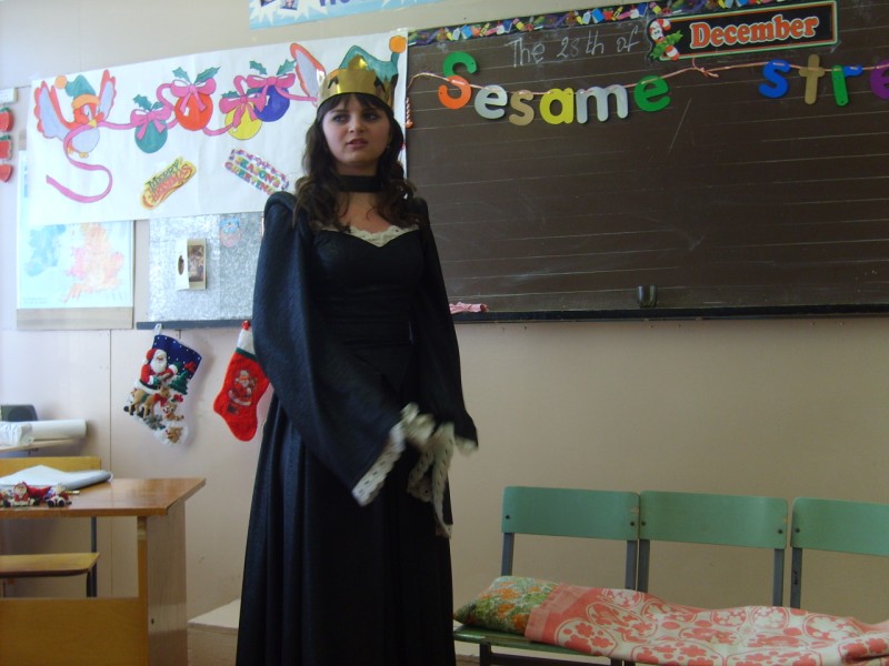 Snow White Performance for English Class.jpg