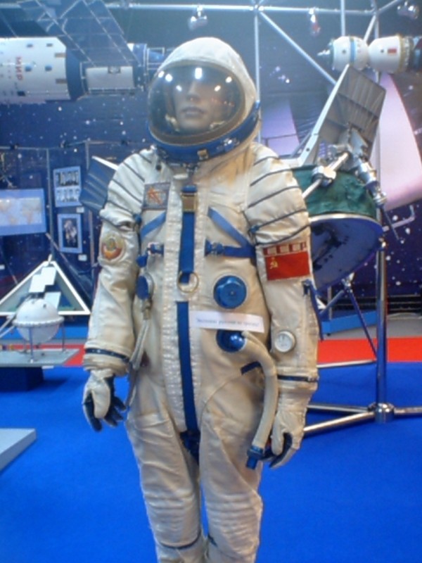 Soviet Space Suits.jpg