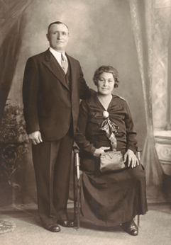 Grandma Anna and grandpa Louis - mother's side (circa 1930)